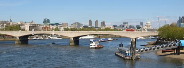 Theems in Londen — Stockfoto