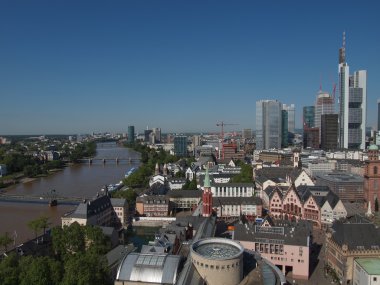 Frankfurt am ana, Almanca