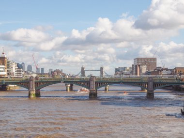 Londra 'da Thames Nehri