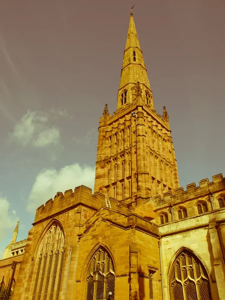 Retrò guardando Chiesa della Santissima Trinità, Coventry — Foto Stock