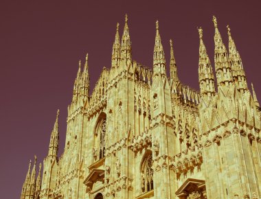 Retro görünümlü duomo, milan