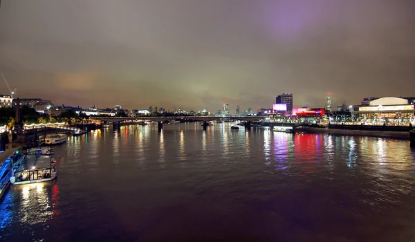 Fiume Tamigi a Londra — Foto Stock