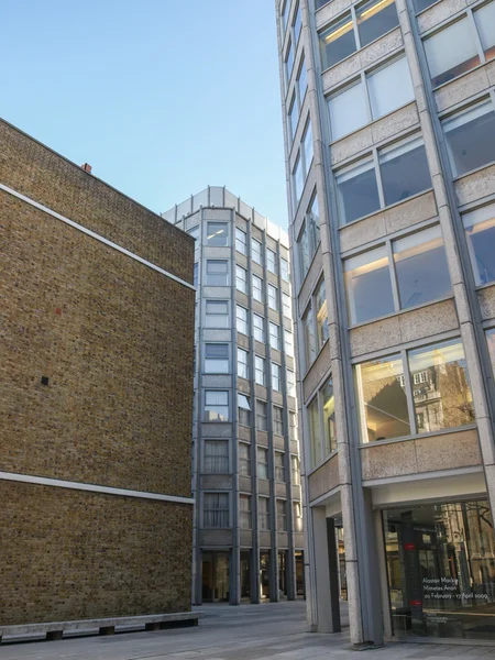 Econoom gebouw in Londen — Stockfoto