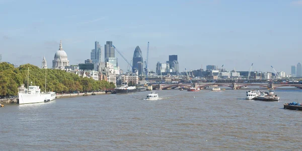 Floden Thames i London — Stockfoto