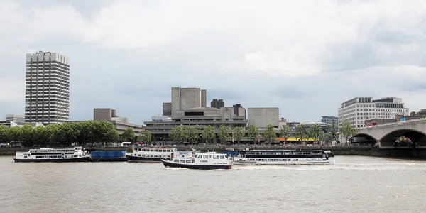 River Thames Südufer, London — Stockfoto