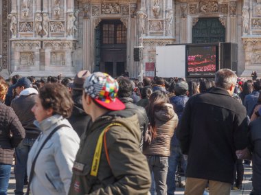 duomo di milano ayinde