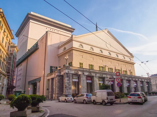 Carlo felice opera huis Genua — Stockfoto