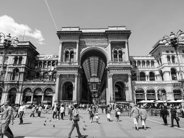 Bianco e nero Piazza Duomo Milano — Foto Stock