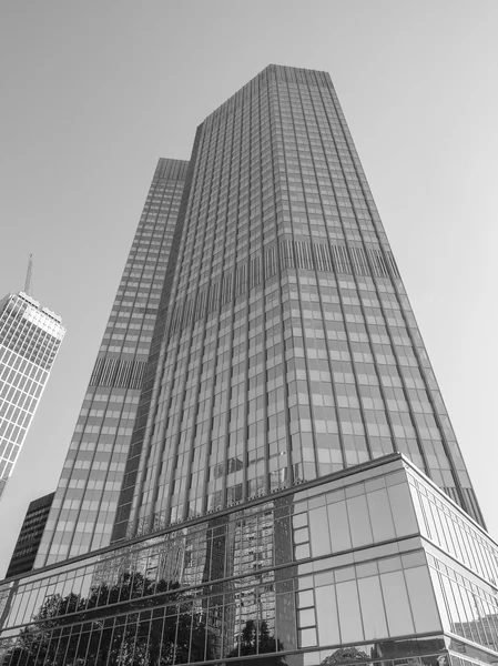 Banco Central Europeo en blanco y negro en Frankfurt — Foto de Stock