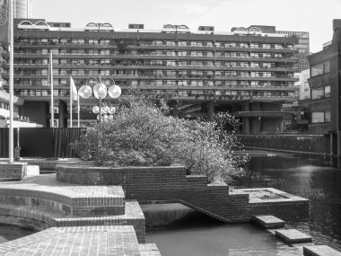 Londra'nın siyah-beyaz barbican Emlak