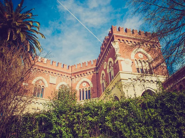 Retro vzhled albertis hrad v Janově Itálie — Stock fotografie