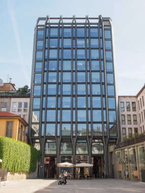 Torre tirrena Milano