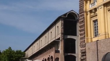 Rivoli Kalesi