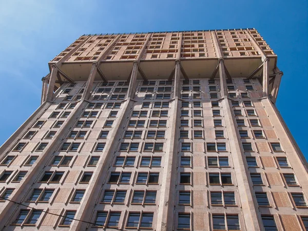 Torre velasca Milaan — Stockfoto