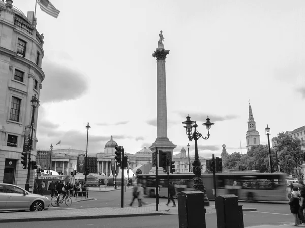 Black and white Trafalgar Square London — Stock Photo, Image