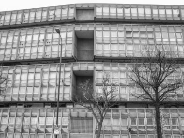 siyah-beyaz robin hood gardens Londra