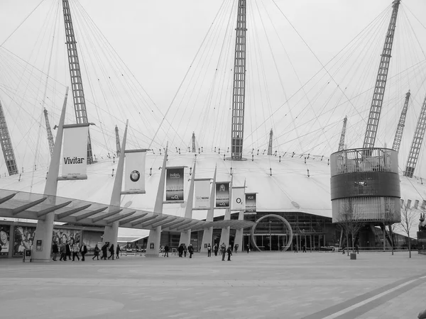 Millenium Dome Londres noir et blanc — Photo