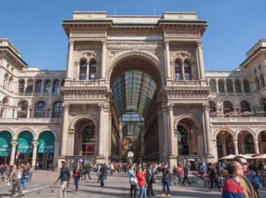 Piazza Duomo Milan