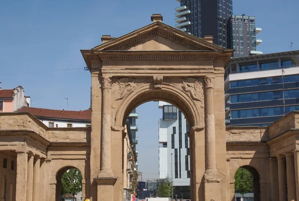 Porta Nuova in Milan — Stock Photo, Image