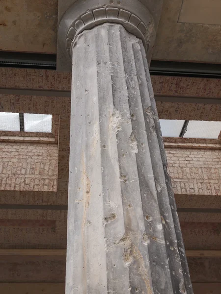 Bombed column in Berlin — Stock Photo, Image