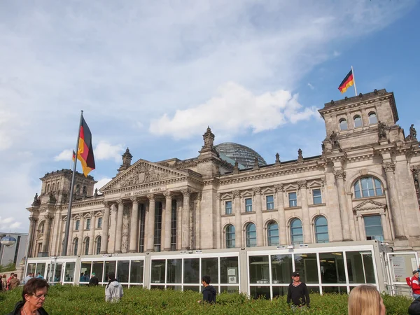 Reichstag in Berlin — Stock Photo, Image