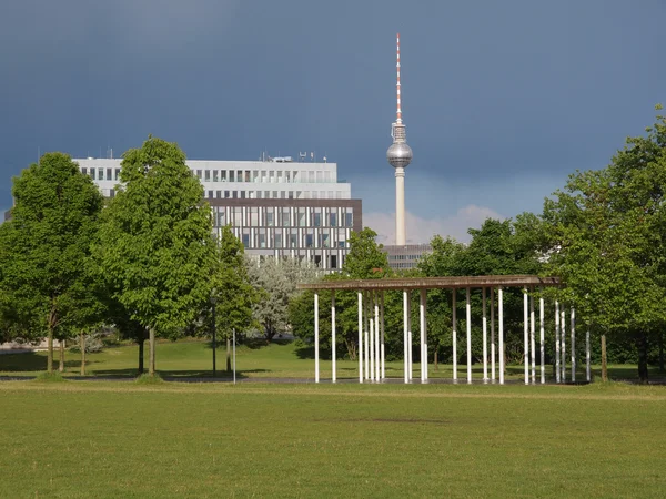 Berlínská televizní věž — Stock fotografie