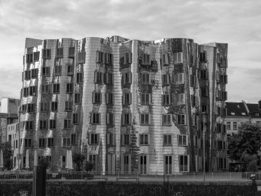 siyah beyaz medienhafen Düsseldorf