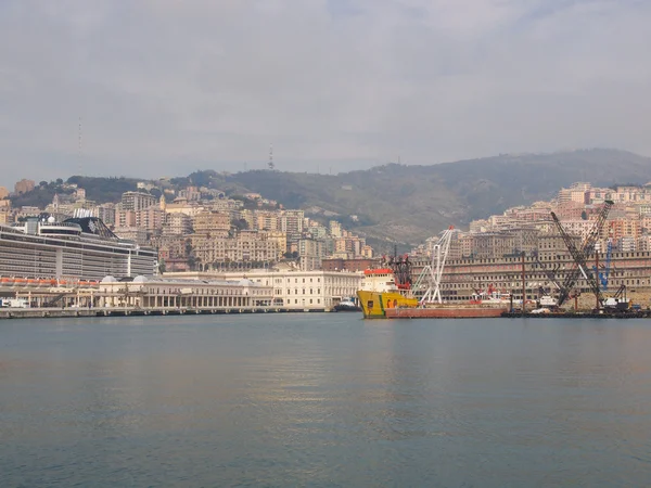 Порту Веккьо старая гавань в Генуе — стоковое фото