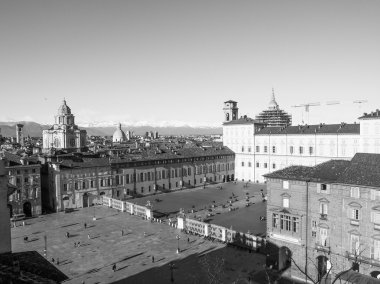 siyah ve beyaz piazza castello Torino