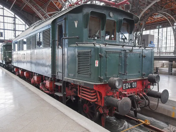 Historical DR locomotive in Leipzig Hbf — Stock Photo, Image