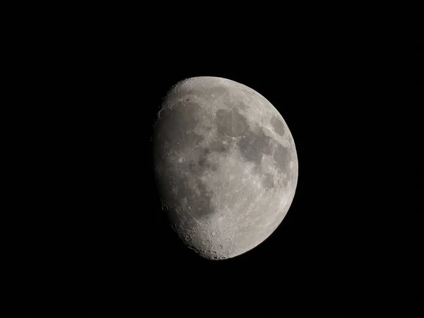 Gibbous moon — Stock Photo, Image