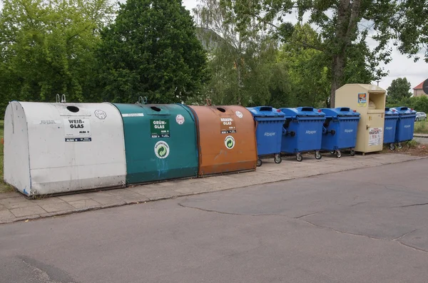 Poubelle de tri des déchets — Photo