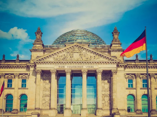 Retro wygląd Reichstag Berlin — Zdjęcie stockowe