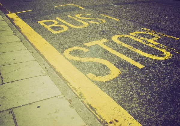 Olhar retrô Bus stop sign — Fotografia de Stock