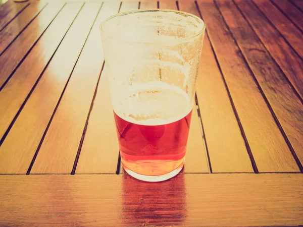 レトロな外観のビール — ストック写真