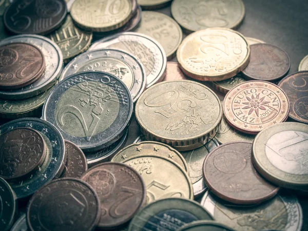 Retro utseende euromynt — Stockfoto