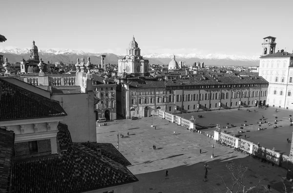 Czarno-białe piazza castello Turyn — Zdjęcie stockowe