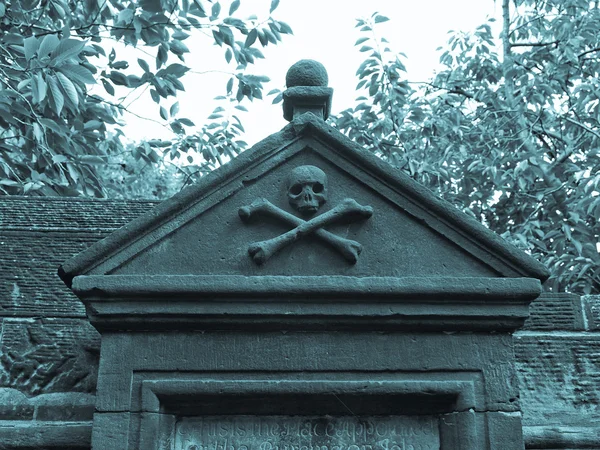 Gothic tomb — Stock Photo, Image