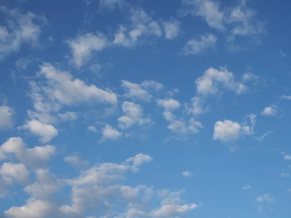 Μπλε Ουρανός Σύννεφα Χρήσιμα Φόντο — Φωτογραφία Αρχείου