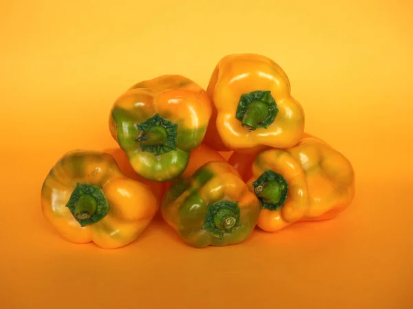 黄色いピーマン Capsicum Aka Bell Peopel 野菜ベジタブルフード — ストック写真