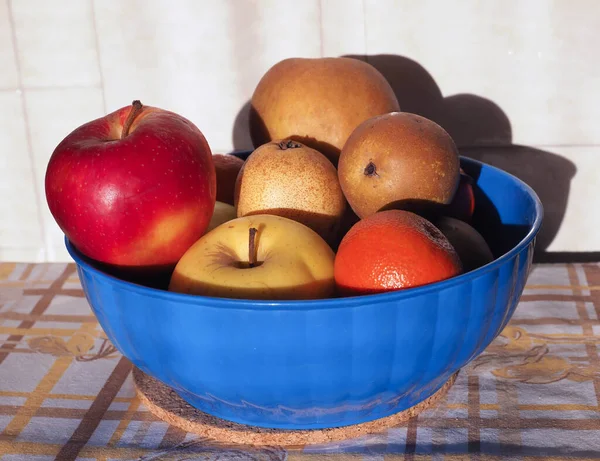 Bowl Mixed Fruits Including Apples Pears Mandarins — Stock Photo, Image