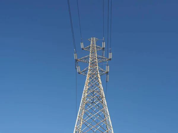 Elektrik Gücü Yüksek Voltaj Iletim Hattı Kulesi — Stok fotoğraf