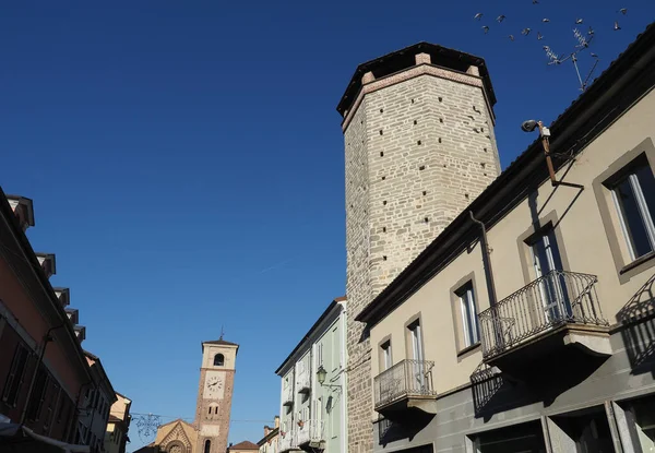 Domkirche Und Turm Der Mittelalterlichen Burg Torre Ottagonale Chivasso Italien — Stockfoto