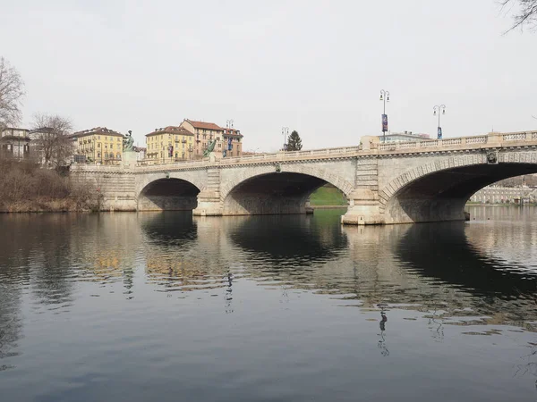 Turín Italia Circa Febrero 2022 Ponte Umberto Sobre Río —  Fotos de Stock