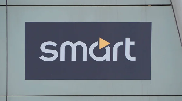 Berlijn Duitsland Circa Februari 2022 Smart Car Dealer Storefront Sign — Stockfoto