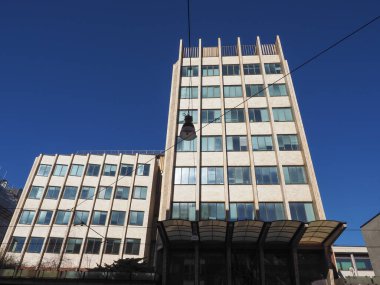 TURIN, İtalya - CIRCA FEBRUARY 2022: Mimarlar Gualtiero Casalegno ve Piero Versano 'nun Corso Matteotti 8 binası