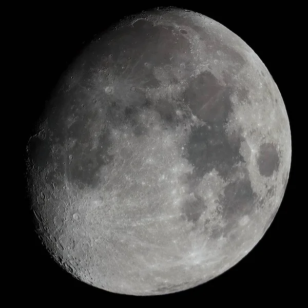 Encerrando Lua Gigantesca Perto Visto Com Telescópio Astronômico — Fotografia de Stock