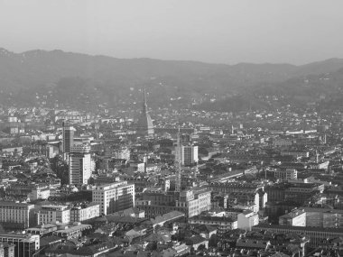 İtalya 'nın Torino kentinin hava manzarası. Piazza Castello meydanı siyah beyaz.