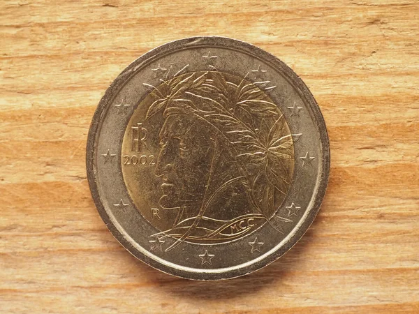 Two Euro Coin Italian Side Showing Portrait Poet Dante Alighieri — Fotografie, imagine de stoc