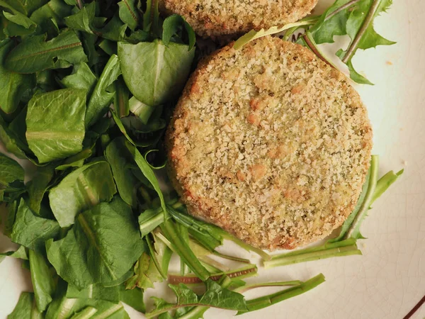 Piatto Vegan Hamburger Con Insalata Lattuga Verde — Foto Stock